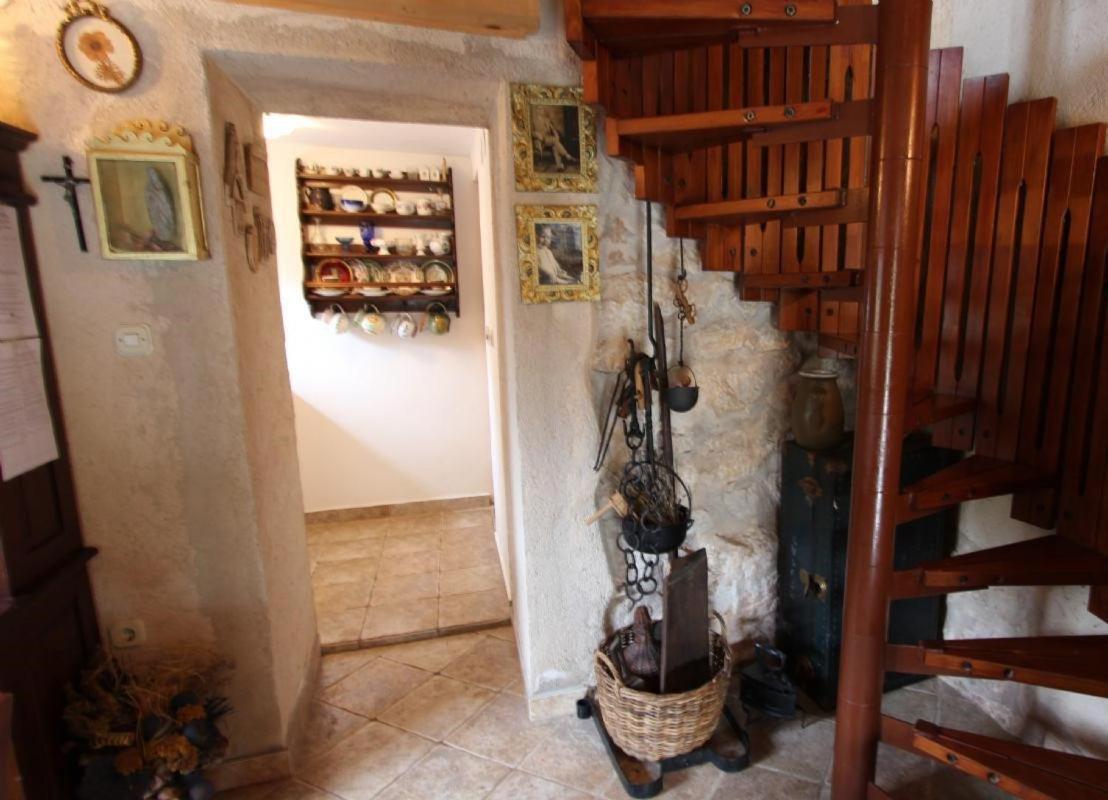 Apartmani Puric Малинска Екстериор снимка